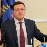 Для Азарова на Европе и Америке свет клином не сошёлся