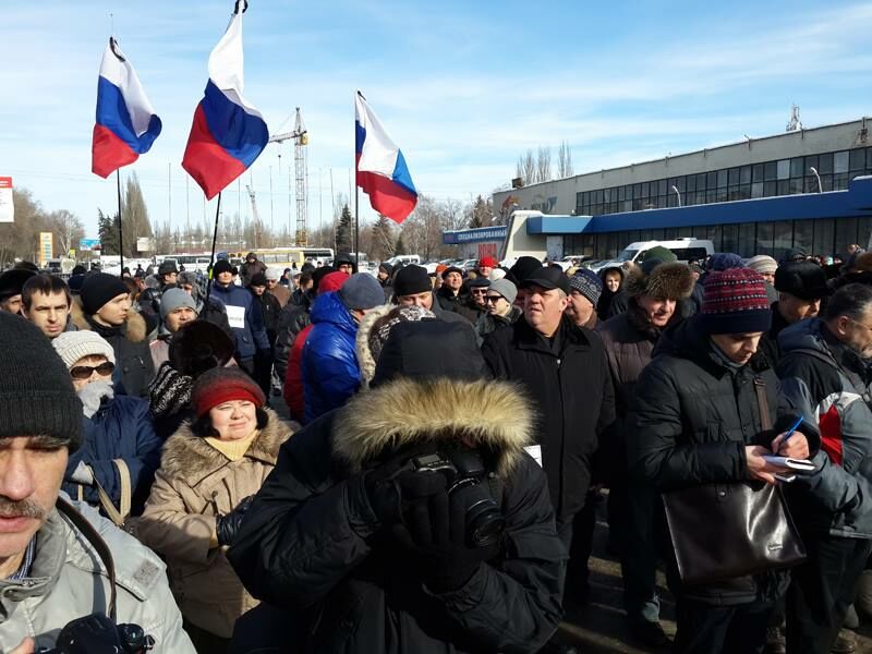 Триста самарцев не испугались грязной Безымянки, чтобы почтить память Бориса Немцова