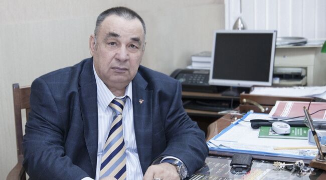 Калашников считает, что не надо трогать сильные вузы