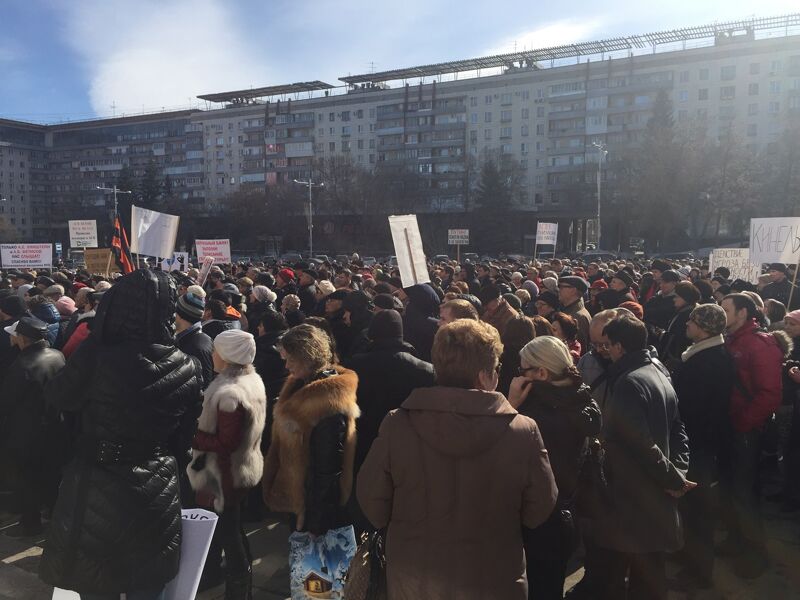 Обворованных вкладчиков Хинштейн спас с именем Путина на устах