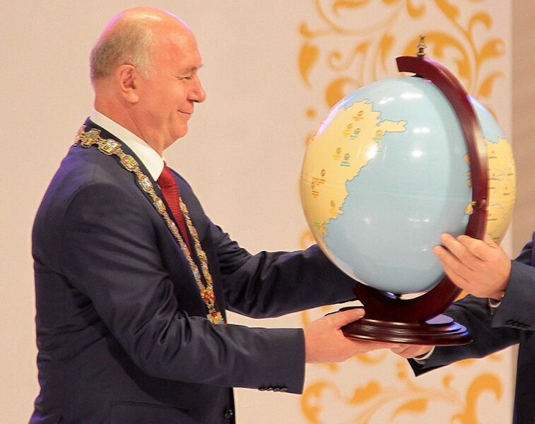 Сорок кандидатов отказались участвовать в «фикции и фарсе»