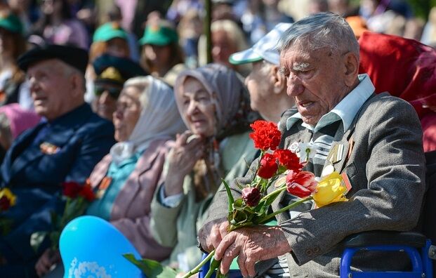 «Стареем, как же мы стареем»