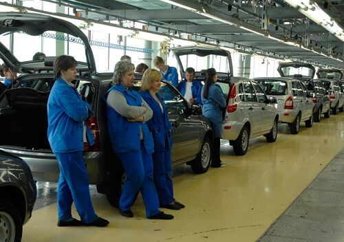 АвтоВАЗ увеличил убыток в 48 раз