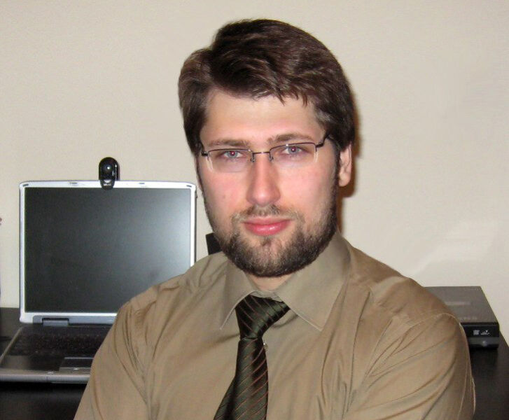 Василий Колташов: снижение лимита для иностранных магазинов ударит по покупателю