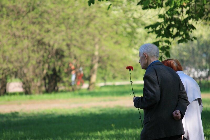 Ветераны получат выплаты на праздник