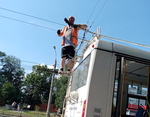 Дептранс Самары объяснил, почему регулярно ломаются троллейбусы