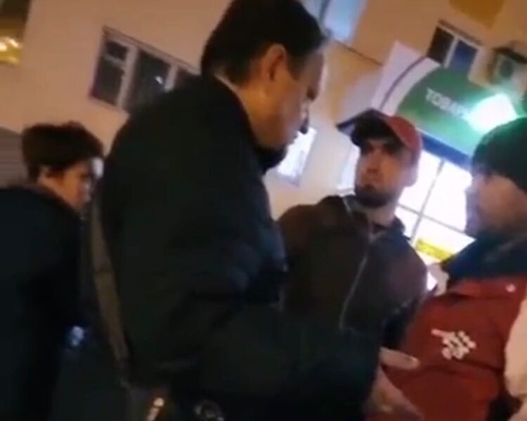Полиция ищет свидетелей нападения мигрантов на старика в Самаре