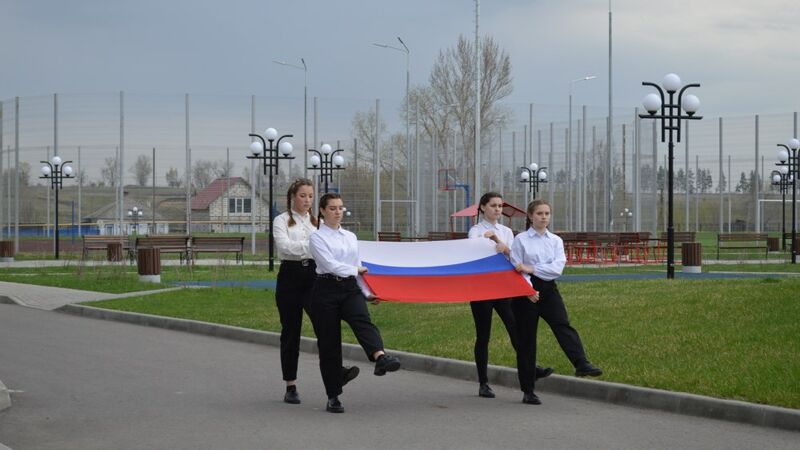 В Самаре потратят бюджетные деньги на флагштоки