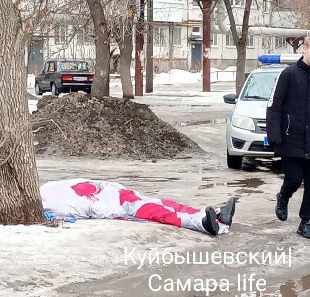 В Самаре возле школы обнаружен труп мужчины