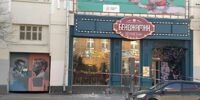 В Самаре на ул. Куйбышева обвалился фасад здания