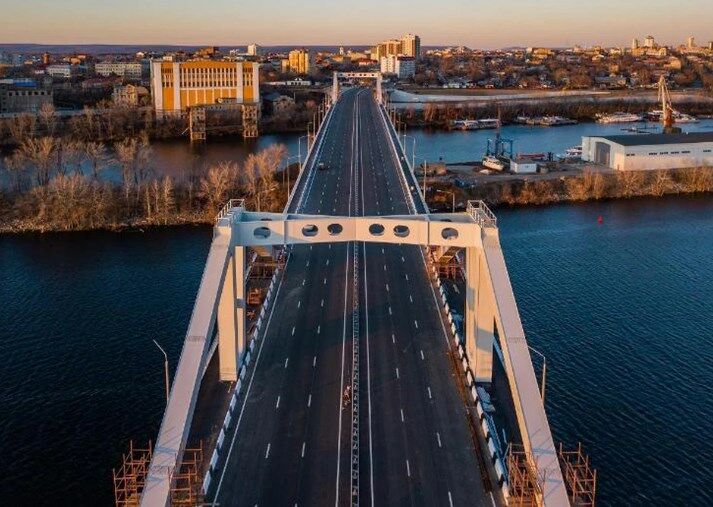 Прокуратура вновь выявила отсутствие подсветки на Самарском мосту