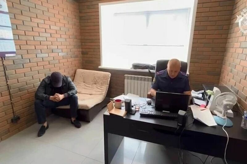 Суд продлил арест обвиняемому по делу об отравлении алкогольным напитком «Мистер Сидр»