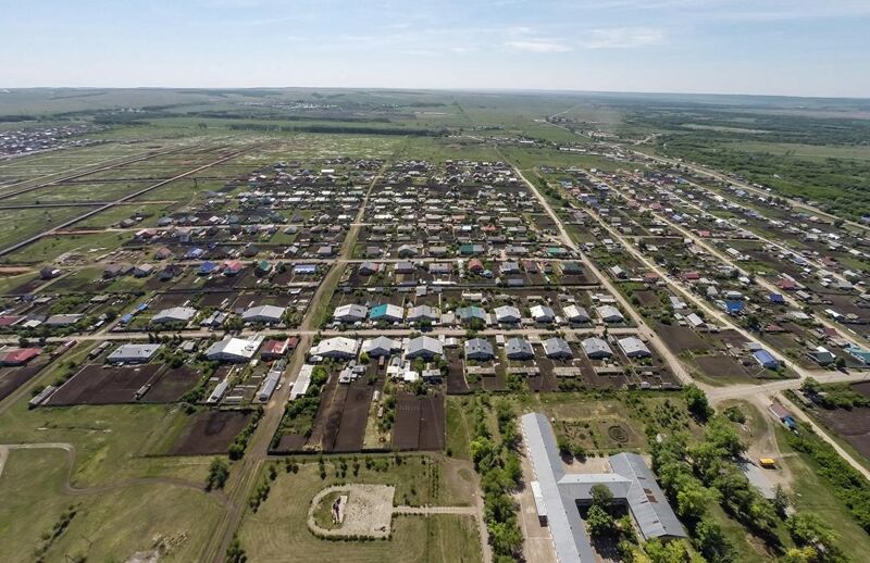 В Самарской области жильцов аварийного дома «переселили» на улицу