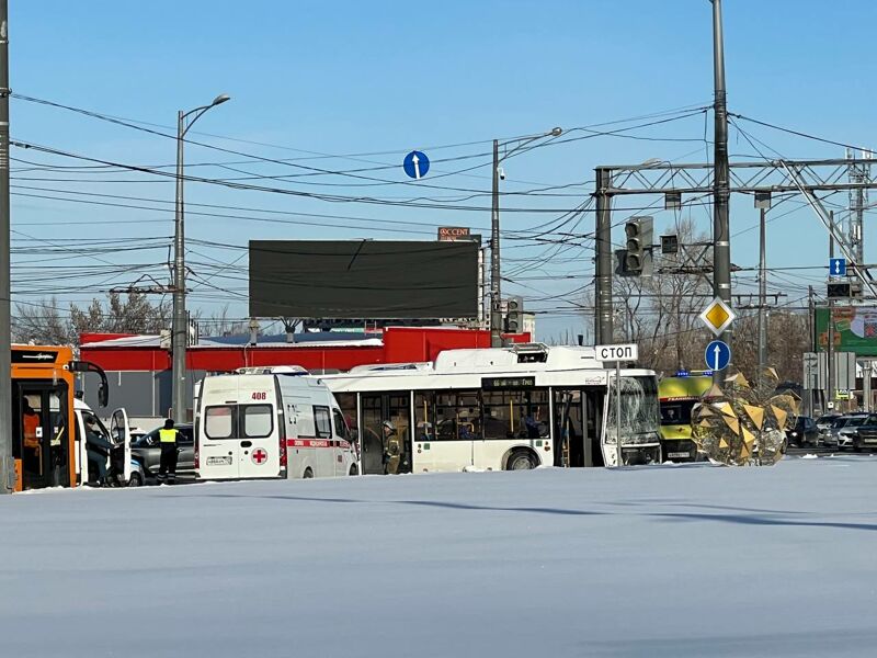 Возбудить уголовное дело по факту столкновения двух автобусов в Самаре поручил Бастрыкин