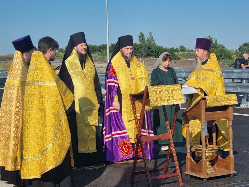 Движение по Климовскому мосту откроется сегодня