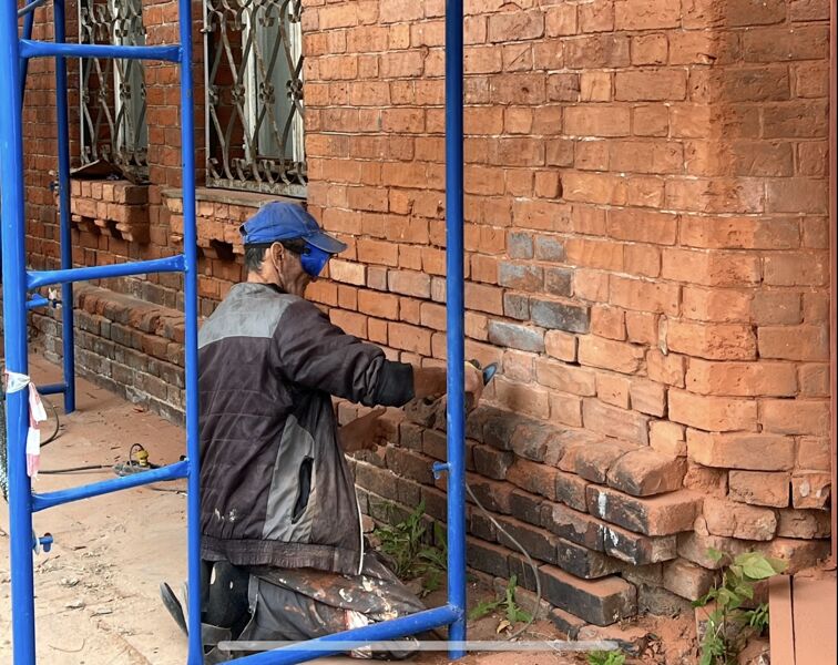 Болгаркой по архитектурному наследию