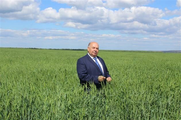 Виктор Махов ушёл в отставку