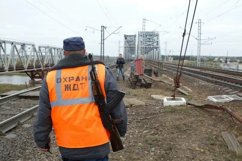 При охране объектов железнодорожного транспорта в Октябрьске допущены нарушения