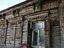 В Самаре разгорелся пожар рядом с уникальным старинным домом