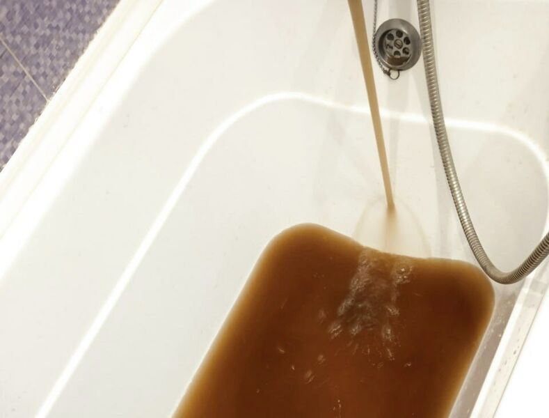 Иван Носков заявил о халатности при обслуживании сетей водоснабжения в Куйбышевском районе