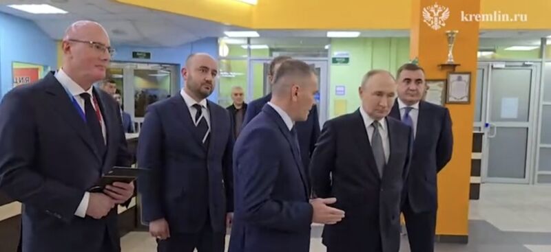 Владимир Путин снова в Самаре