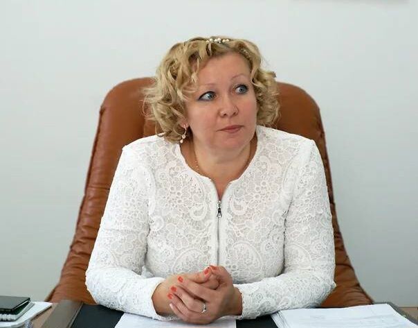 Глава Октябрьска Александра Гожая ушла в отставку спустя 10 лет