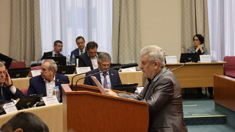 На заседании Самарской губернской думы предложили остановить СВО