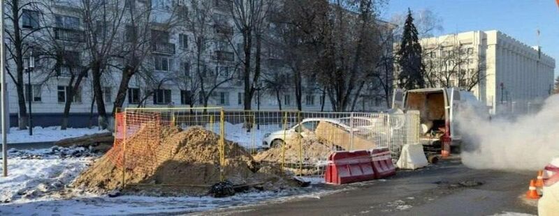 Недалеко от самарского Белого дома случился «прорыв»