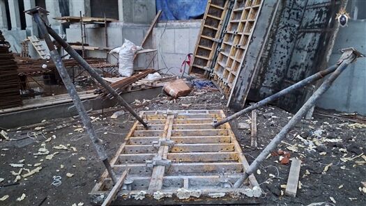 В Самаре в смерти рабочего на стройке ЖК «Кватро» обвинили крановщика