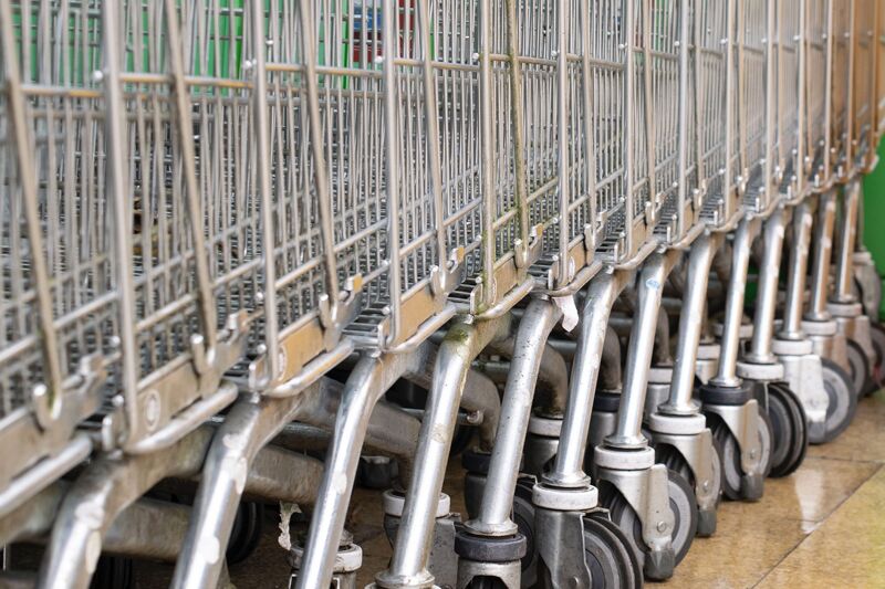 Россияне стали тратить на еду почти 40% доходов