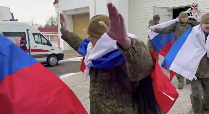 Освобождены из плена четверо военнослужащих из Самарской области