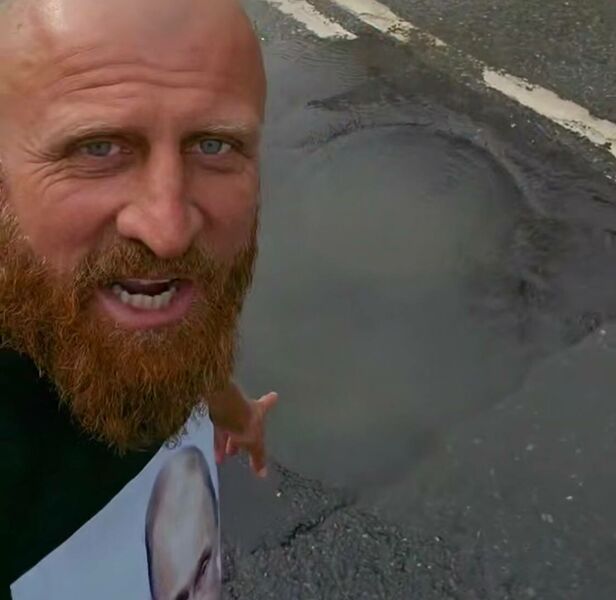 СержМорж выехал на запах фекалий и оказался у губдумы