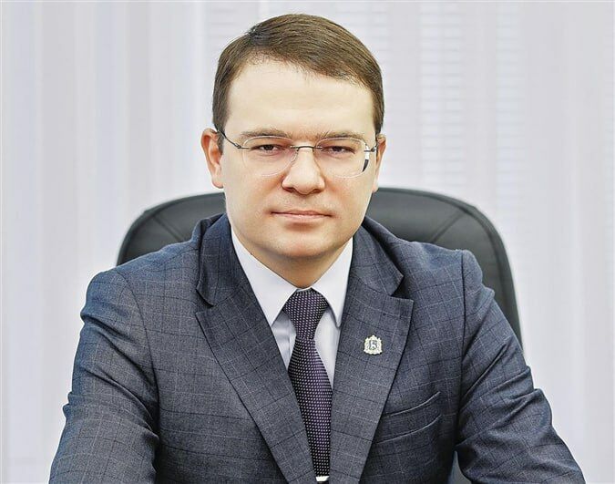 Экс-глава минтуризма Артур Абдрашитов освободится от должности министра транспорта