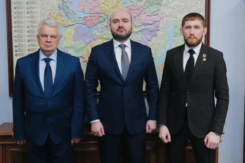 Округ Виктора Казакова дополнили Героем России