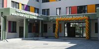 В Октябрьском районе с опозданием открыли новую детскую поликлинику