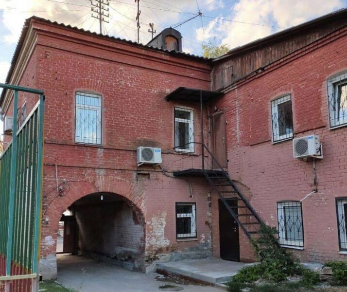 Всё дело в литерах