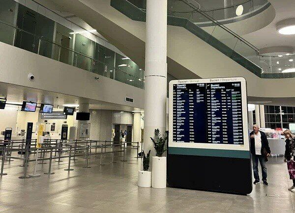 В Курумоче задерживаются больше двух десятков рейсов