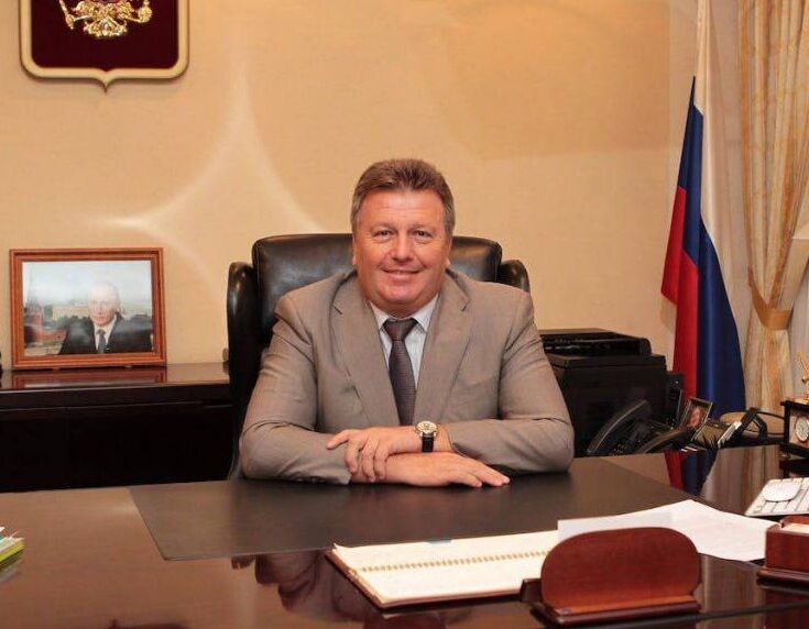Минус 1 млрд рублей у Александра Ефанова