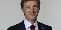 Снимать ли с выборов Живайкина, решит не Родина