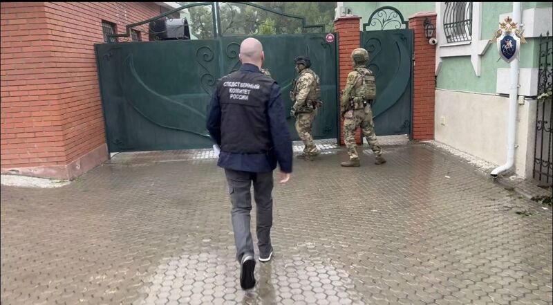 Учредитель ООО «ДСК Дортранс» пытался надуть налоговиков на миллиард
